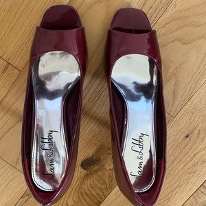 Sam & Libby magenta open toe heels